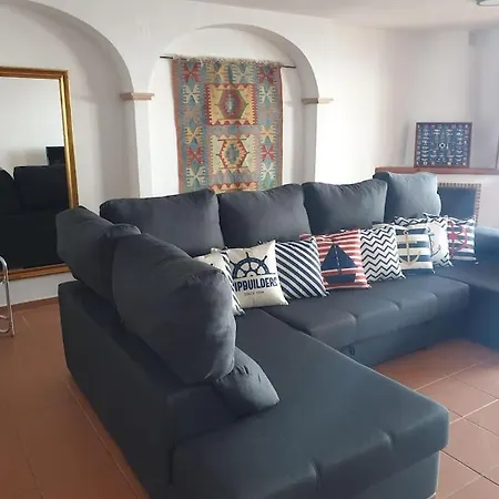 El Marinero - 1st Line Semi-detached 4-bedroom - Sea View Holiday home *
