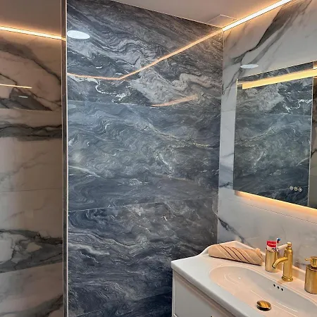 El Marinero - 1st Line Semi-detached 4-bedroom - Sea View *